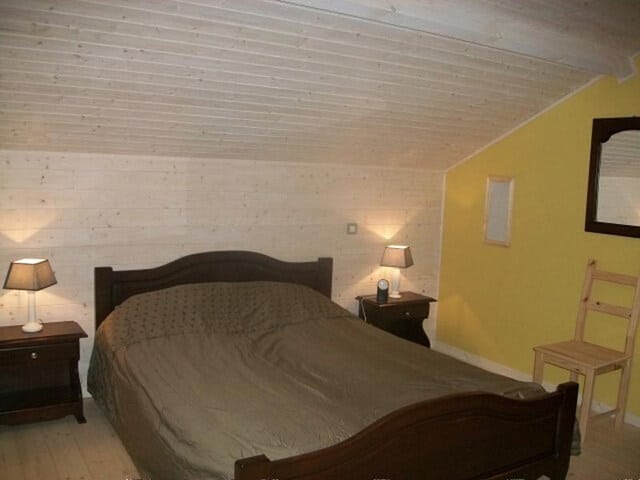 Chalet in Barvaux slaapkamer met 2-pers. bed